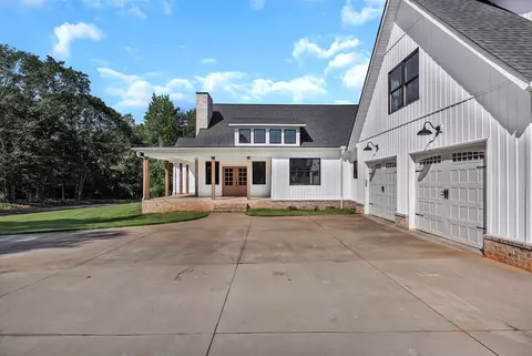 Exterior - 291 Orchid Dr, Easley, SC 29642 photo 5 of 12