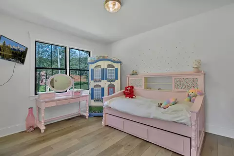 Bedroom - 291 Orchid Dr, Easley, SC 29642 photo 2 of 5