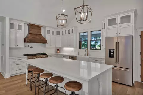 Kitchen - 291 Orchid Dr, Easley, SC 29642 photo 4 of 6