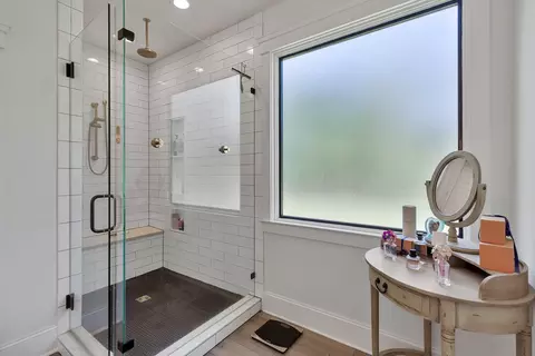 Bath - 291 Orchid Dr, Easley, SC 29642 photo 2 of 5