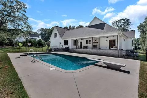 Exterior - 291 Orchid Dr, Easley, SC 29642 photo 11 of 12