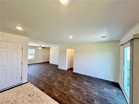 604 Seaborn Cir, Pendleton, SC 29670 photo 8