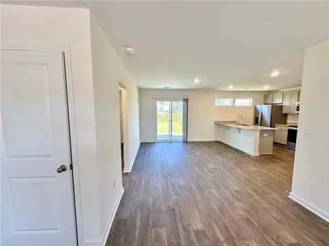 604 Seaborn Cir, Pendleton, SC 29670 photo 4