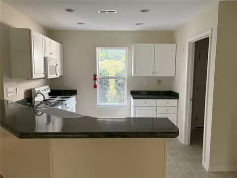 Kitchen - 159 Grand Oak Cir, Pendleton, SC 29670 photo 1 of 2