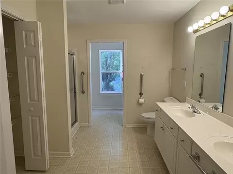 Bath - 159 Grand Oak Cir, Pendleton, SC 29670 photo 1 of 3