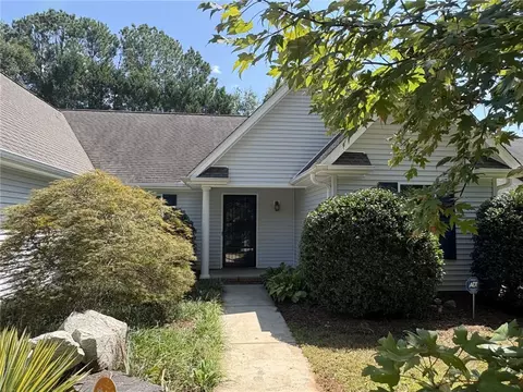 Exterior - 159 Grand Oak Cir, Pendleton, SC 29670 photo 3 of 8