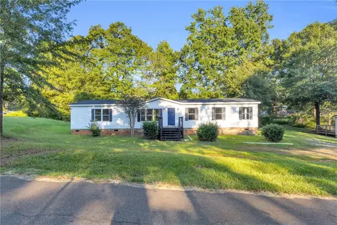 109 Tate Dr, Anderson, SC 29626
