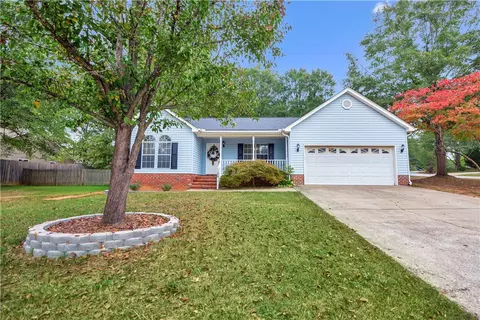 100 Featherfilled Ct, Anderson, SC 29625