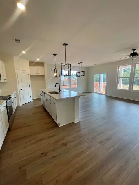 3 Halsey St, Central, SC 29630 photo 12