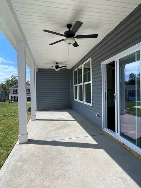 3 Halsey St, Central, SC 29630 photo 3