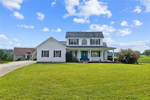 1700 Troon Ln, Walhalla, SC 29691