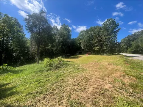 711 Campbell Town Rd, Walhalla, SC 29691 photo 13