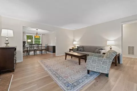 Living - 222 Camelot Rd, Clemson, SC 29631 photo 3 of 4