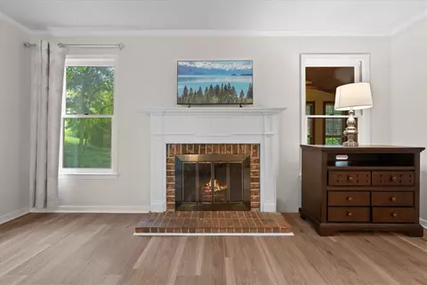 Living - 222 Camelot Rd, Clemson, SC 29631 photo 4 of 4