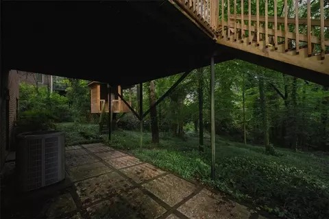 Exterior - 222 Camelot Rd, Clemson, SC 29631 photo 4 of 11