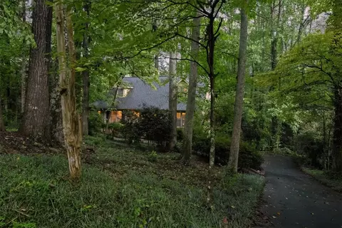 Exterior - 222 Camelot Rd, Clemson, SC 29631 photo 11 of 11