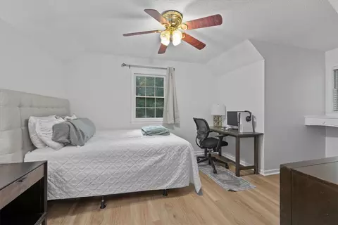 Bedroom - 222 Camelot Rd, Clemson, SC 29631 photo 6 of 8