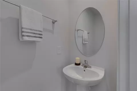 Bath - 258 Brooklane Ct, Easley, SC 29642 photo 1 of 4