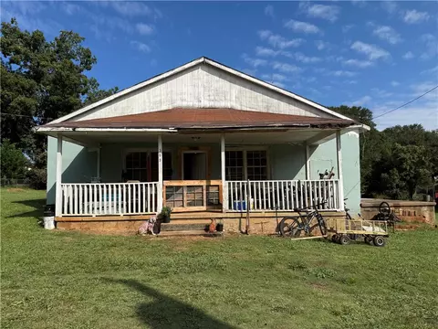 Other - 202 206 209 102 Etc Head Werner Kelley Watkins Etc St, Central, SC 29630 photo 4 of 5