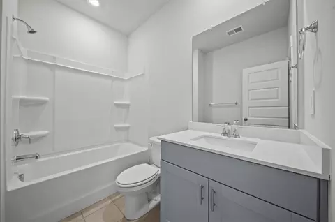 Bath - 800 Conifer Ct, Pendleton, SC 29670 photo 1 of 3