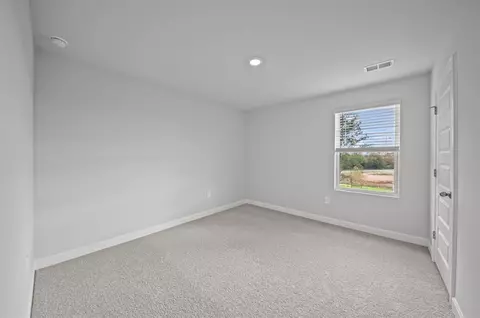 Bedroom - 800 Conifer Ct, Pendleton, SC 29670 photo 3 of 5