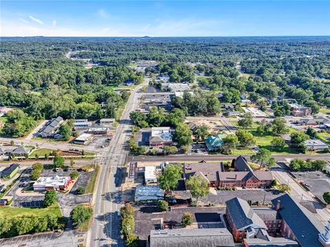 View/Area - 220 Hampton Ave, Pickens, SC 29671 photo 5 of 10