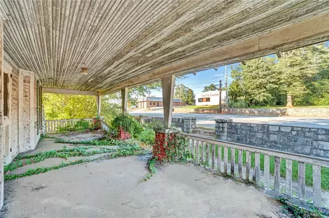 Exterior - 220 Hampton Ave, Pickens, SC 29671 photo 5 of 8