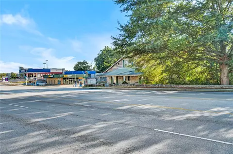 Exterior - 220 Hampton Ave, Pickens, SC 29671 photo 8 of 8