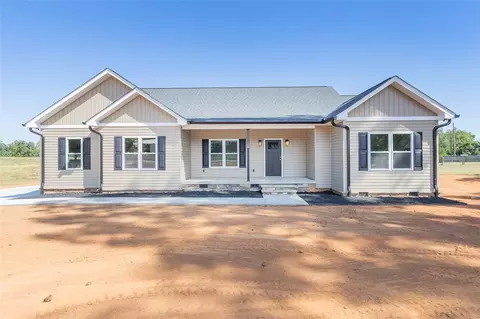 108 Lakewood Ln, Anderson, SC 29626