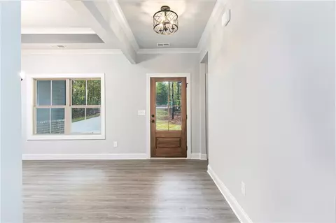 1012 E Laurel Dr, Westminster, SC 29693 photo 4