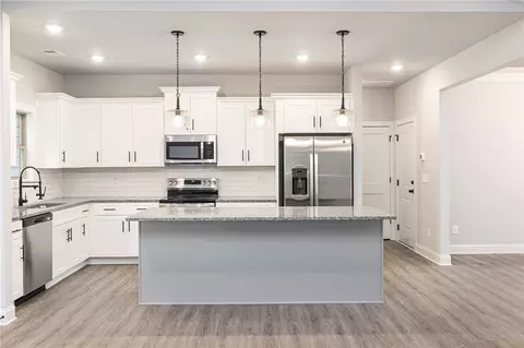 1012 E Laurel Dr, Westminster, SC 29693 photo 9