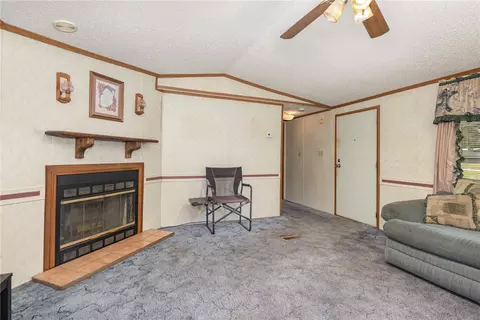 105 Coppice Ct, Easley, SC 29640 photo 4