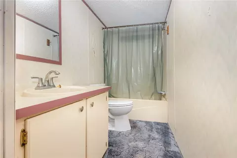 105 Coppice Ct, Easley, SC 29640 photo 15