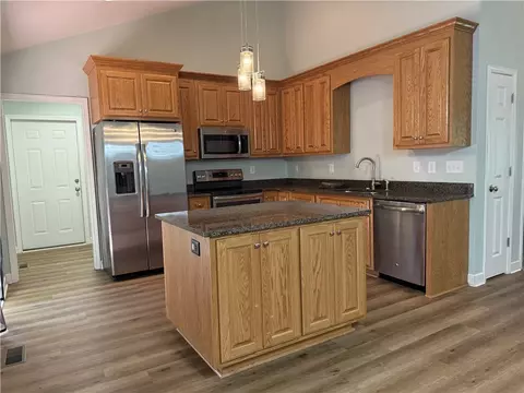 198 Miller Dr, Central, SC 29630 photo 11
