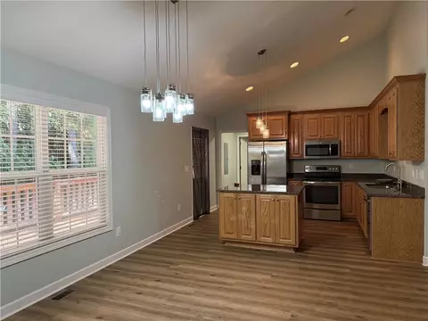 198 Miller Dr, Central, SC 29630 photo 8