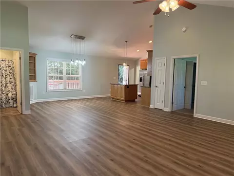 198 Miller Dr, Central, SC 29630 photo 6