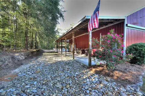 Exterior - 404 Stone Rd, Williamston, SC 29697 photo 7 of 15