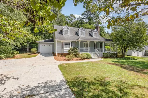 504 Squire Cir, Clemson, SC 29631