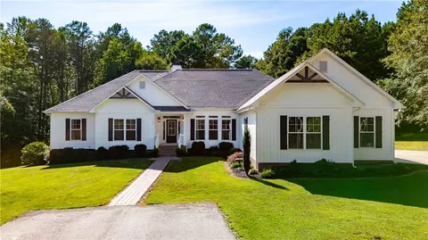 225 Meadow Brook Ln, Pickens, SC 29671