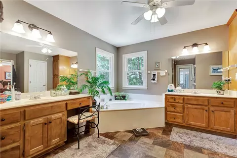 Bath - 5 Sitton Cir, Easley, SC 29642 photo 1 of 3