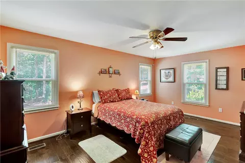 Bedroom - 5 Sitton Cir, Easley, SC 29642 photo 2 of 2