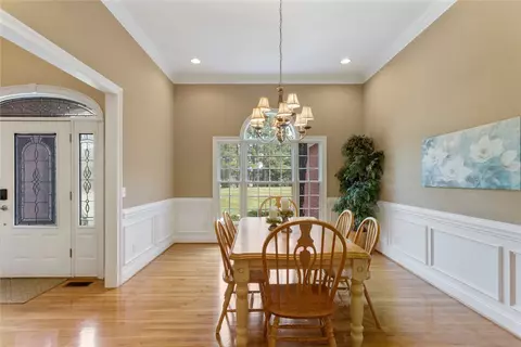 Dining - 1421 Stringer Rd, Belton, SC 29627 photo 1 of 3