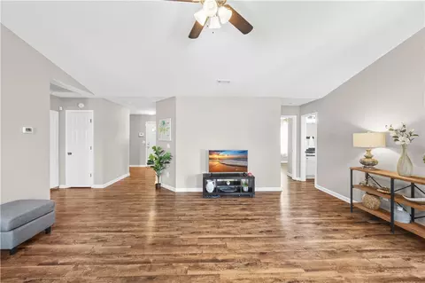 105 Wild Turkey Rd, Williamston, SC 29697 photo 4