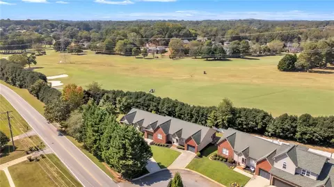 View/Area - 124 Pinnacle Ln #B, Easley, SC 29642 photo 2 of 4