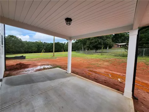 307 Old Shirley Rd, Central, SC 29630 photo 6