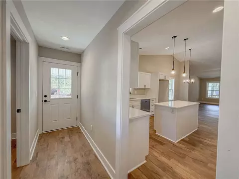 Entry Way - 345 Code Cir, Seneca, SC 29678 photo 2 of 4