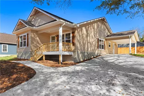 345 Code Cir, Seneca, SC 29678