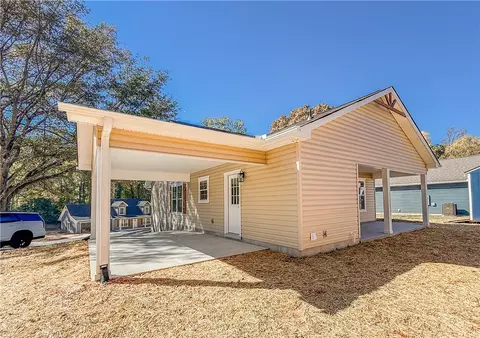 Exterior - 345 Code Cir, Seneca, SC 29678 photo 6 of 8