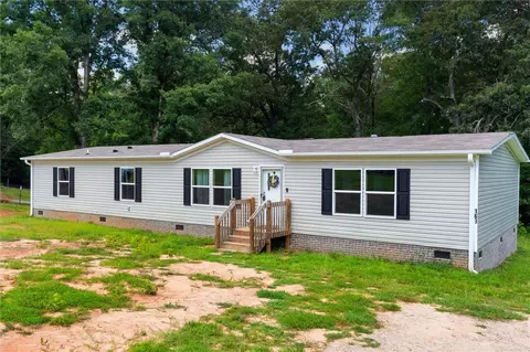 163 Freedom Forest Dr, Liberty, SC 29657