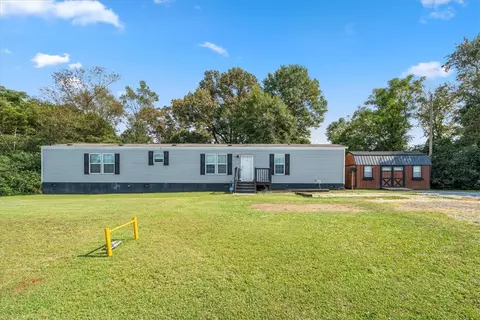 365 Armstrong Rd, Seneca, SC 29678